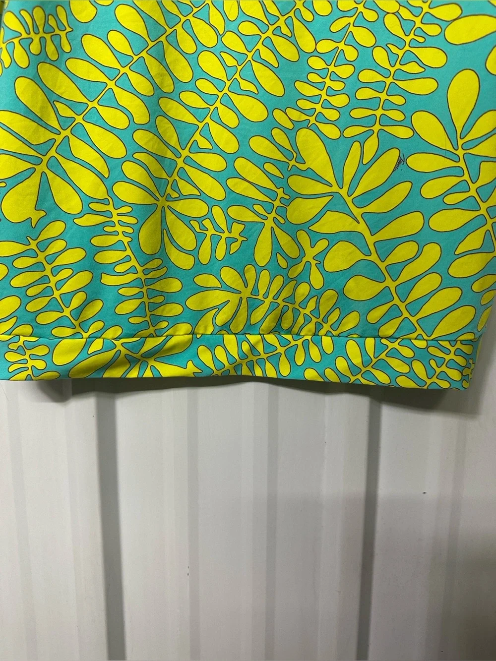 Trina Turk Trellis V-Neck Tunic Swim Cover-Up Dress Resort Chic Caftan Style